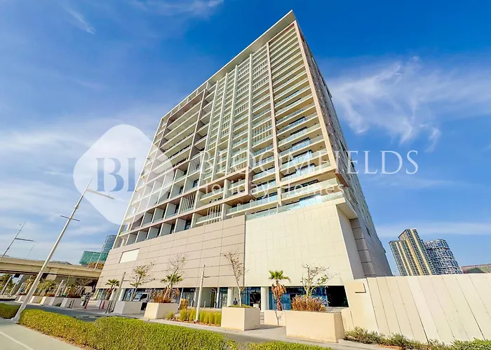 Bloomfields Luxurious Stu Al Maryah Island Escape